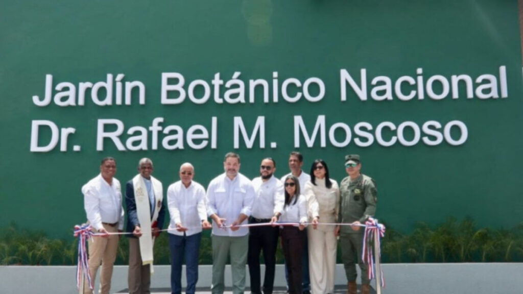 Ministerio de Medio Ambiente inaugura primera etapa de modernización del Jardín Botánico Nacional