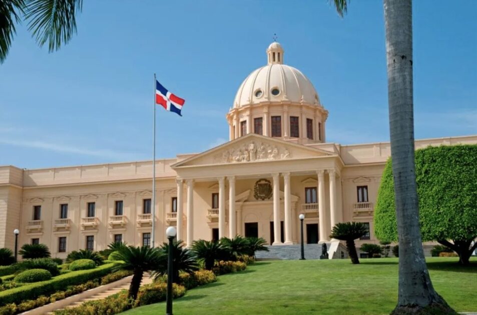 Poder Ejecutivo dispone extradición de nacional dominicano hacia los Estados Unidos de América
