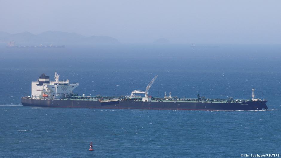 Irán ataca base de EE.UU. en Kuwait y dos petroleros