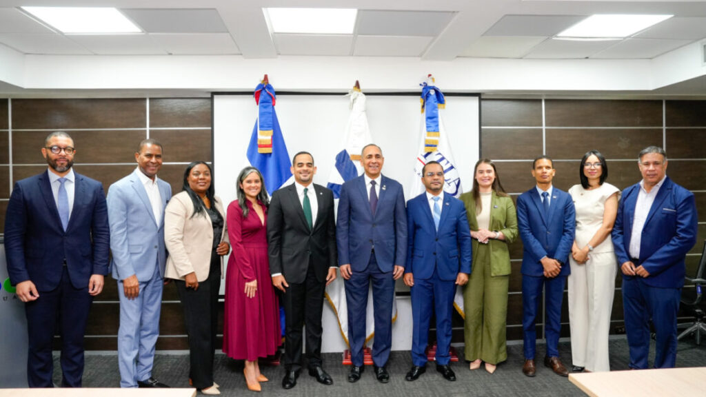DGII presenta ante la industria dominicana su hoja de ruta de modernización tributaria
