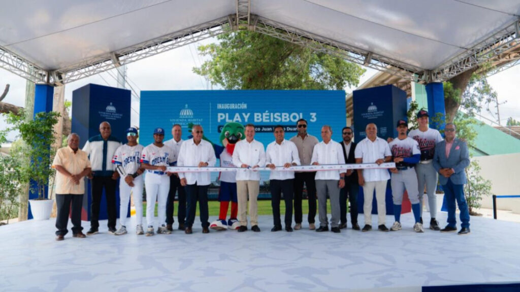 Mivhed entrega estadio de béisbol en el Centro Olímpico