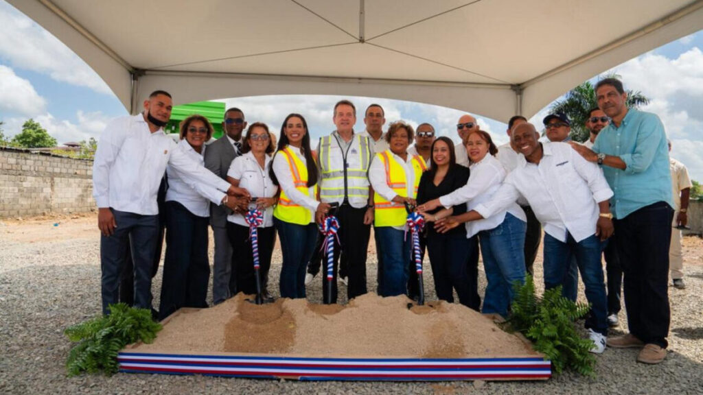 Santo Domingo Norte contará por primera vez con un mercado municipal gracias al Mivhed