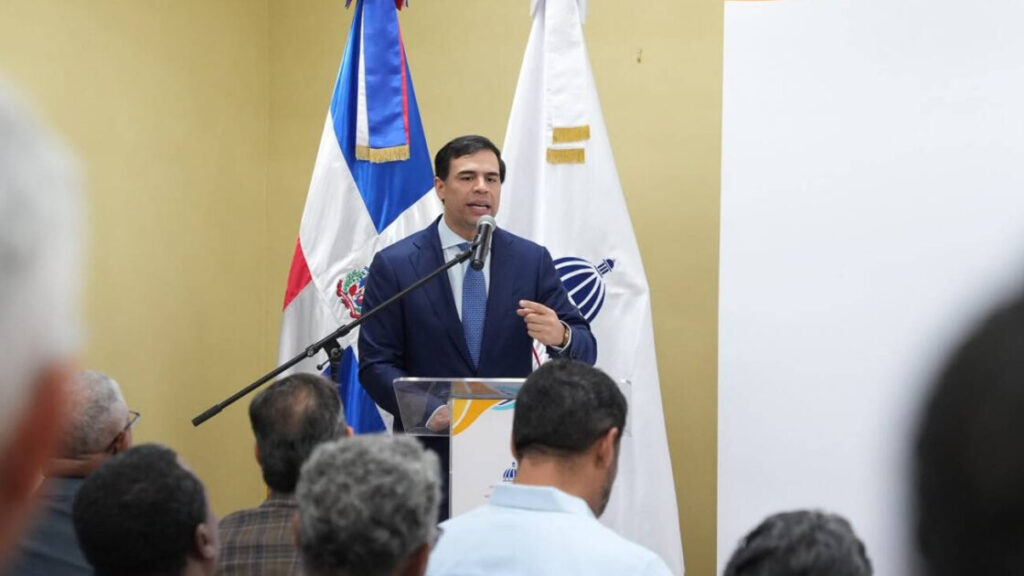 Ministro de Cultura anuncia festival que integrará a las seis provincias de la región Este