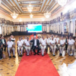 Presidente Abinader se reúne con 53 estudiantes sordos que completaron su formación en inteligencia artificial