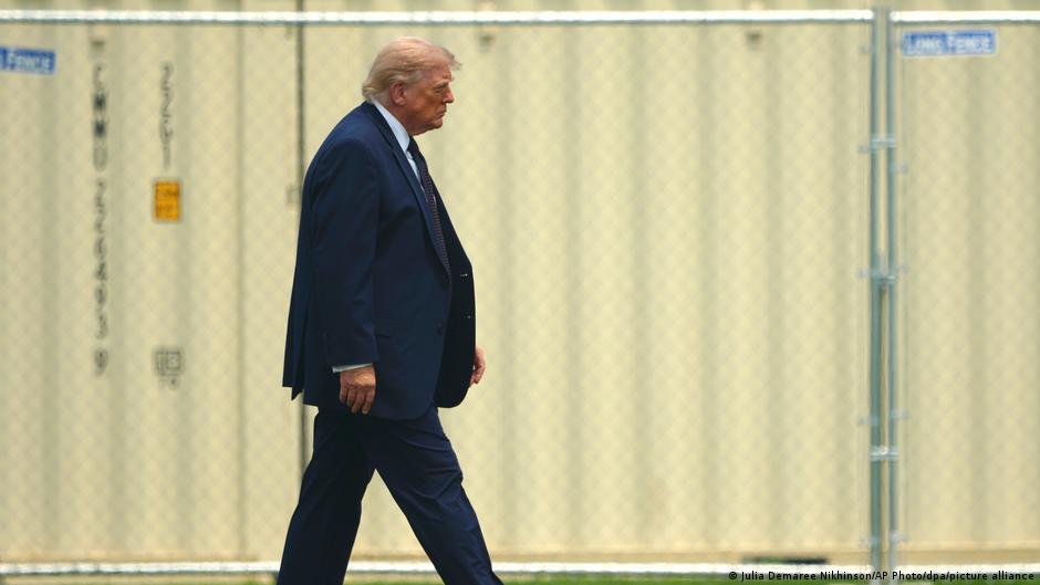 Trump asegura tener otro «acuerdo con Irán» y cesa ataques