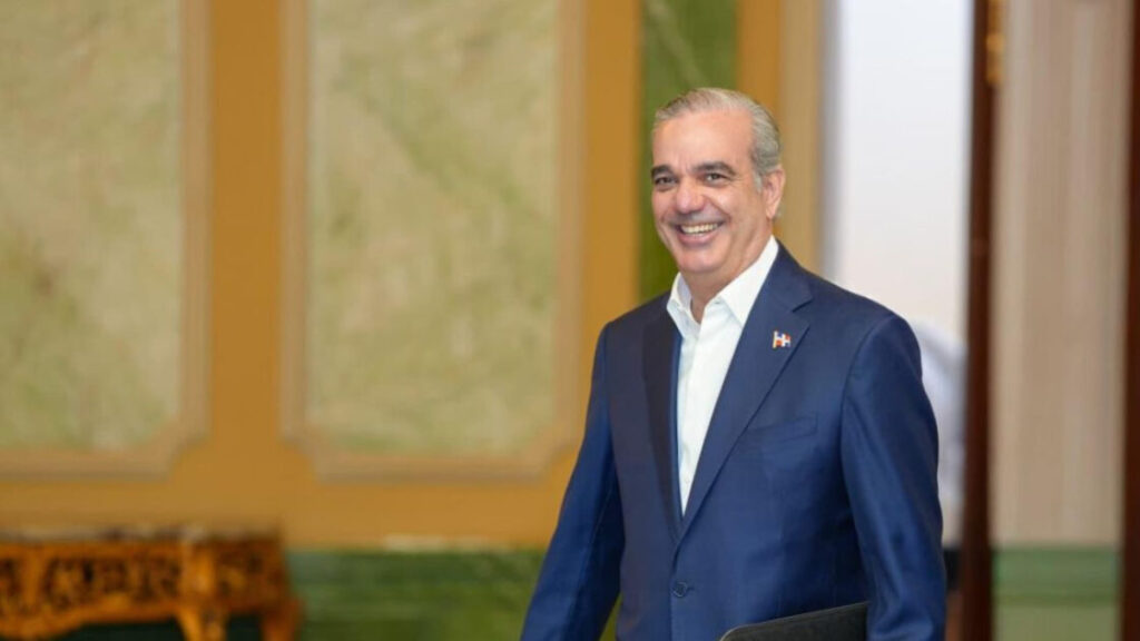 Gobierno del presidente Abinader alcanza cobertura récord del 93 % en educación primaria, según datos de la Unesco