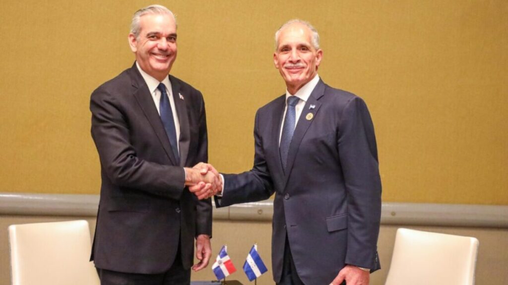 Presidente de Honduras reconoce y felicita al presidente Luis Abinader por extraordinario éxito organizativo de los Juegos Centroamericanos y del Caribe Santo Domingo 2026