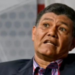 ¡¡ATENCION FRANCISCO PEÑA¡¡ Comunitarios de Manoguayabo exigen intervención urgente del alcalde Francisco Peña ante brote de aguas negras y malos olores @LuisAbinader