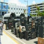 «PRESO CON TODO Y BOCINA » y cargos legales por alterar el orden público LOS QUE PROVOCAN CONTAMINACIÓN SÓNICA |Ley No. 90-19, Ley No. 64-00 y la Ley 287-04 PERMITE ARRESTO @PoliciaRD @johnnyvasquez05