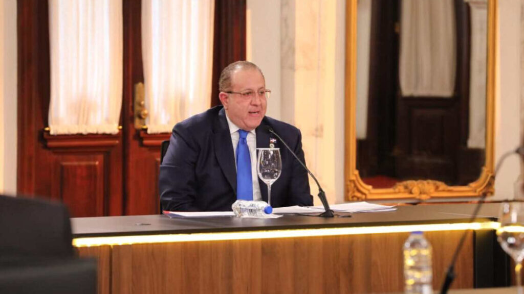 Gobierno destaca crecimiento económico de RD alcanza el 4.5 % y la inversión pública incrementa en un 34 %