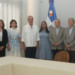 Presidente Luis Abinader toma juramento al voluntariado del Hospital Periférico Monte Adentro Dr. Antonio Trueba