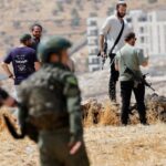 Netanyahu ordena evacuación de algunos puestos colonos