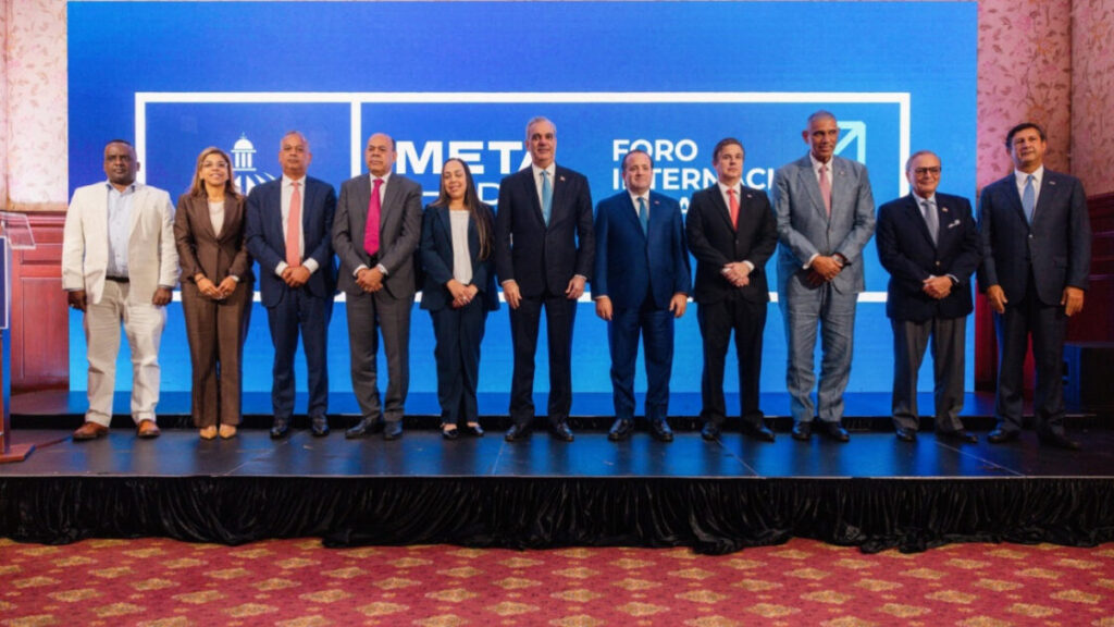 Presidente Luis Abinader resalta avances de Meta RD 2036 y señala reducción de la pobreza de 25.9 % a 17 % como muestra del progreso hacia el objetivo de duplicar la economía