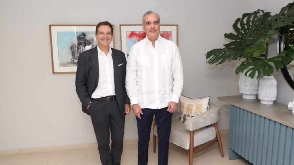 El presidente de Google Cloud para América Latina realiza visita de cortesía al presidente de la República Dominicana, Luis Abinader