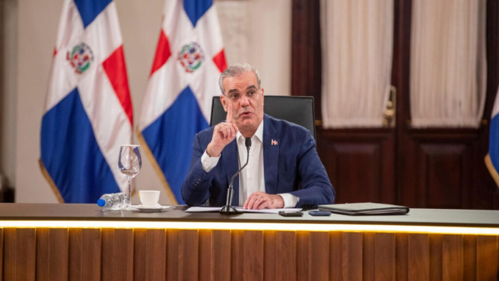 Presidente Luis Abinader: “Todo el que cometa un acto criminal, lo vamos a capturar y con el nuevo Código Penal no les va a ir bien”