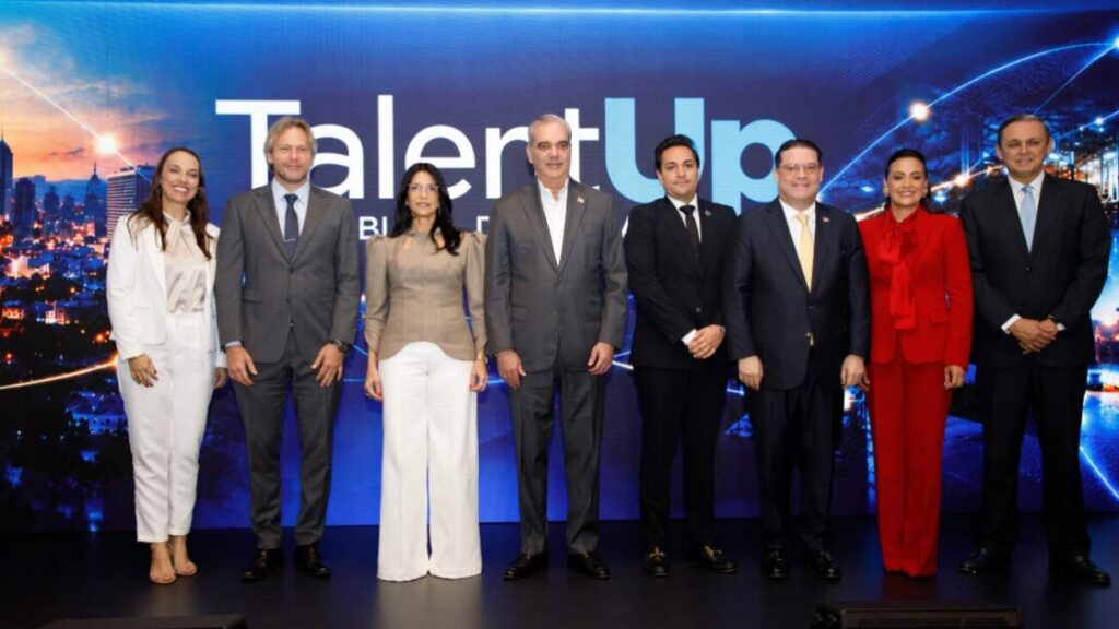Presidente Luis Abinader participa en lanzamiento de “Talent Up”, iniciativa regional del Banco BID, Google Cloud y Cisco Networking Academy