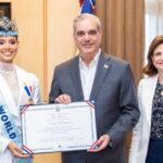 Presidente Luis Abinader recibe en el Palacio Nacional a Miss Mundo 2026, Joheirry Mola