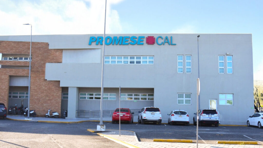 Promese/CAL inicia plan piloto de cobro con tarjetas de crédito en Farmacias del Pueblo