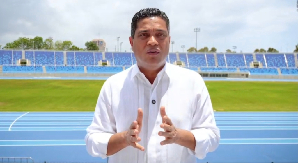 Ministro Kelvin Cruz aclara acceso al Estadio Olímpico Félix Sánchez para atletas de alto rendimiento