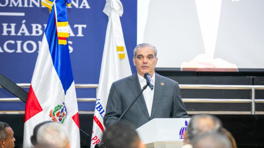 Presidente Abinader destaca reducción de la pobreza y avances sociales y económicos de República Dominicana