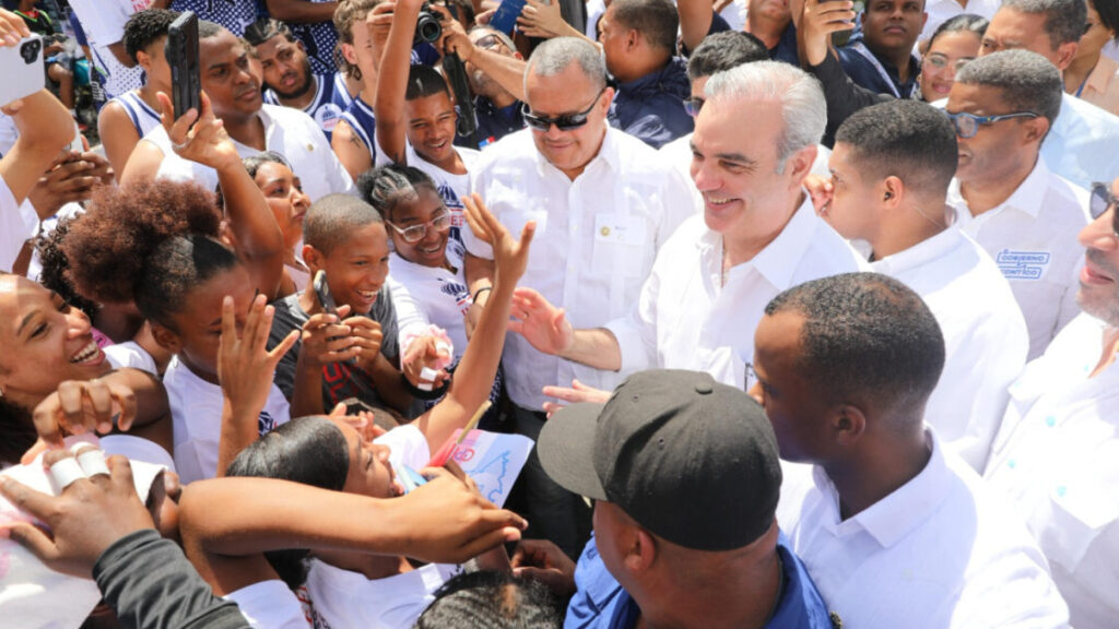 Presidente Luis Abinader inaugurará una estancia infantil en el Distrito Nacional y dos carreteras en El Seibo
