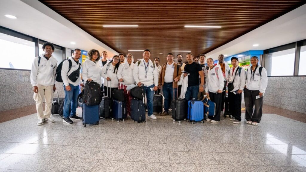 Equipos del ITLA parten hacia la NASA para representar a la República Dominicana en competencia internacional