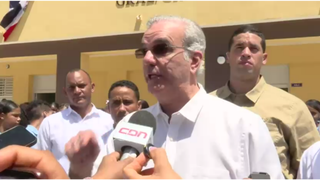@LuisAbinader  sobre Senasa 2.0: «No importa quién sea, será sometido a la justicia» “Y que esto sirva de advertencia»