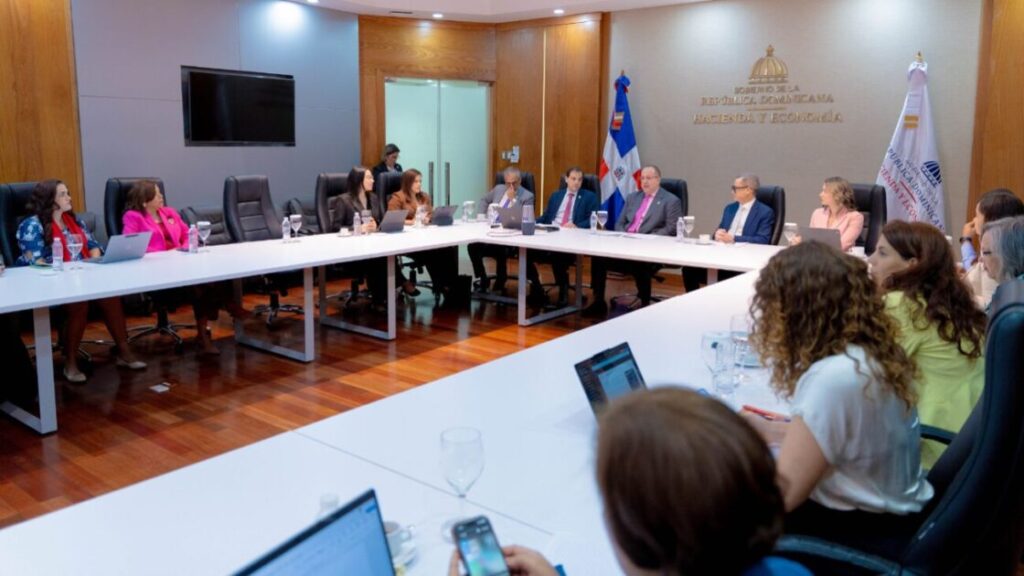 Gobierno destina RD 21,977 millones para impulsar Política Nacional de Cuidados en presupuesto de 2027