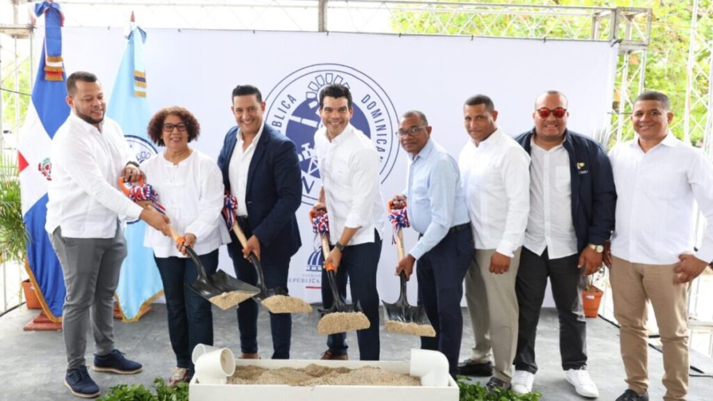 Inapa inicia ampliación de segunda etapa del acueducto Amiama Gómez-Las Yayas en Azua