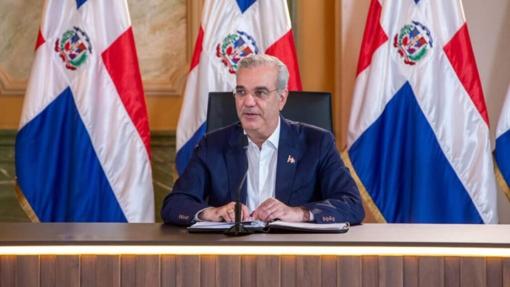 Presidente Luis Abinader destaca reducción del déficit habitacional mientras Gobierno impulsa la construcción y entrega de viviendas