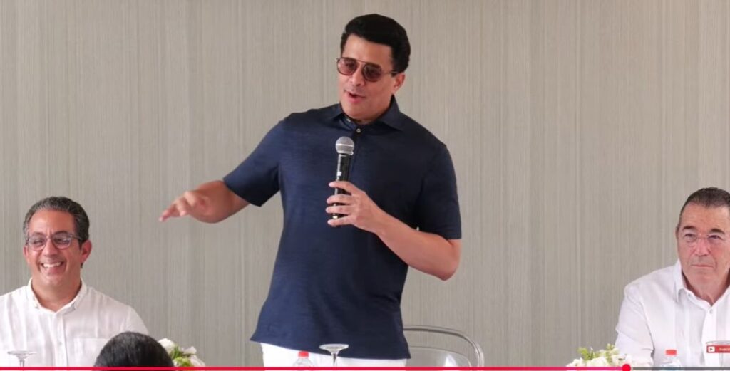 EN VIVO| @DavidColladoM @TurismoRD Entrega de la calle Colón | Ciudad Colonial. Compromiso de entrega y transformación histórica