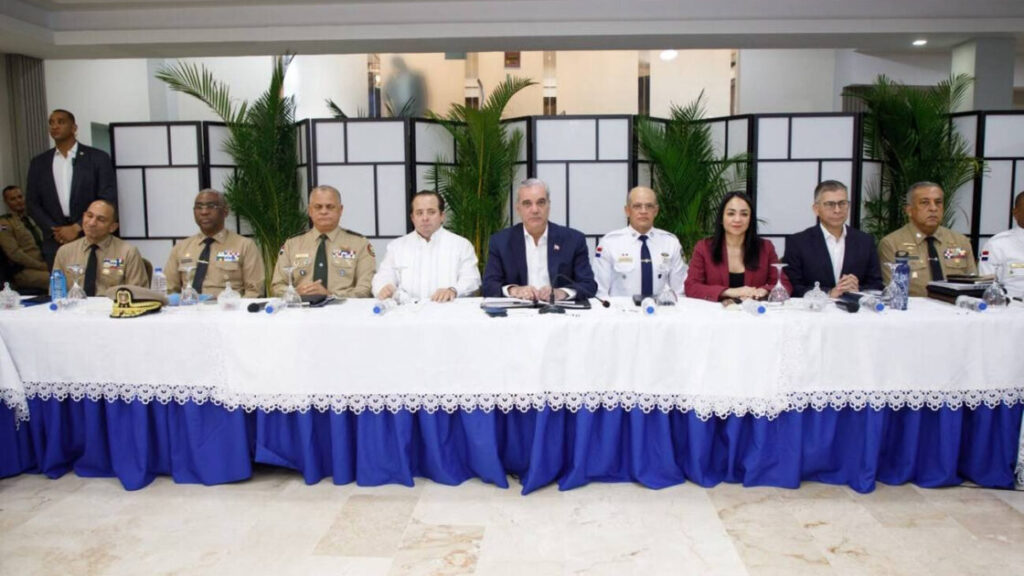 Presidente Luis Abinader encabeza evaluación de las acciones del Plan de Seguridad Ciudadana