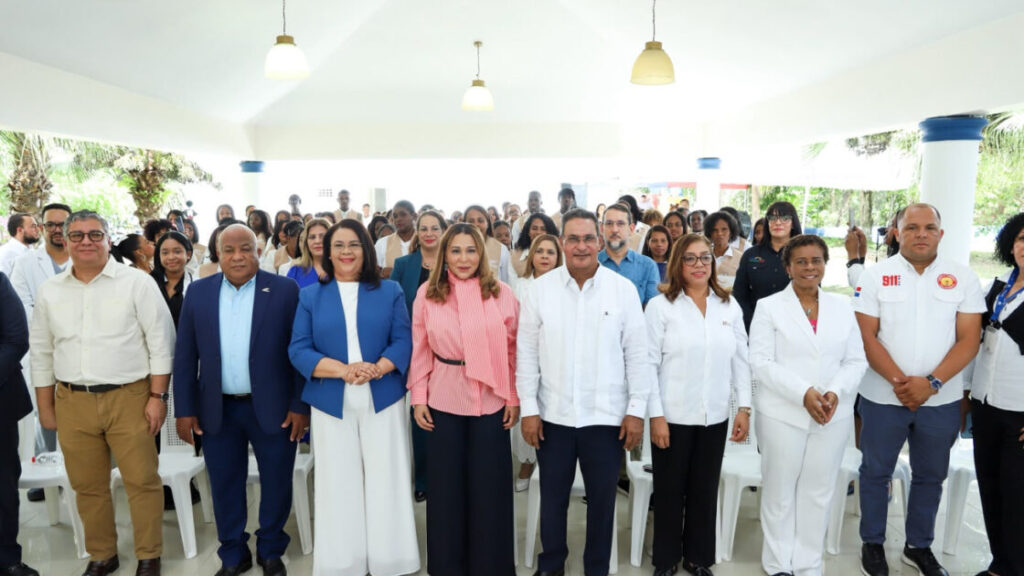Supérate, Infotep y Fundación Rica acercan oportunidades a Villa Altagracia al formar a más de 500 personas